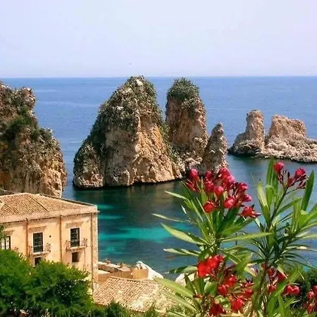 A'nicaredda * Castellammare del Golfo