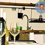 A'nicaredda Apartment *