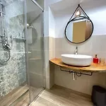A'nicaredda Apartment *